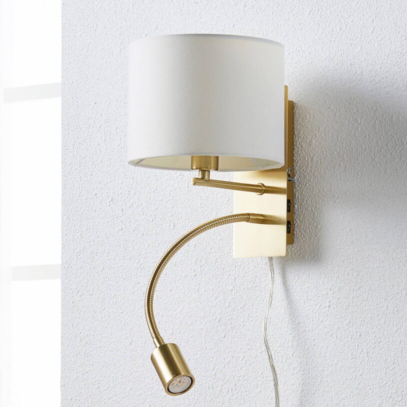 Lampa Florens v mosazi s LED čtecím světlem